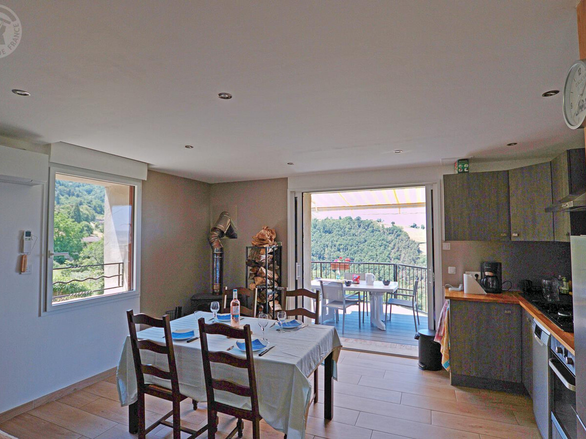 Gîte 4 pers. terrasse 15m² et vue nature à Saint-Chamond - Photo 5