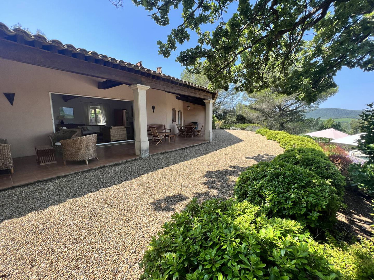 Villa 180m² piscine privée, vue Maures à Gassin - Photo 5