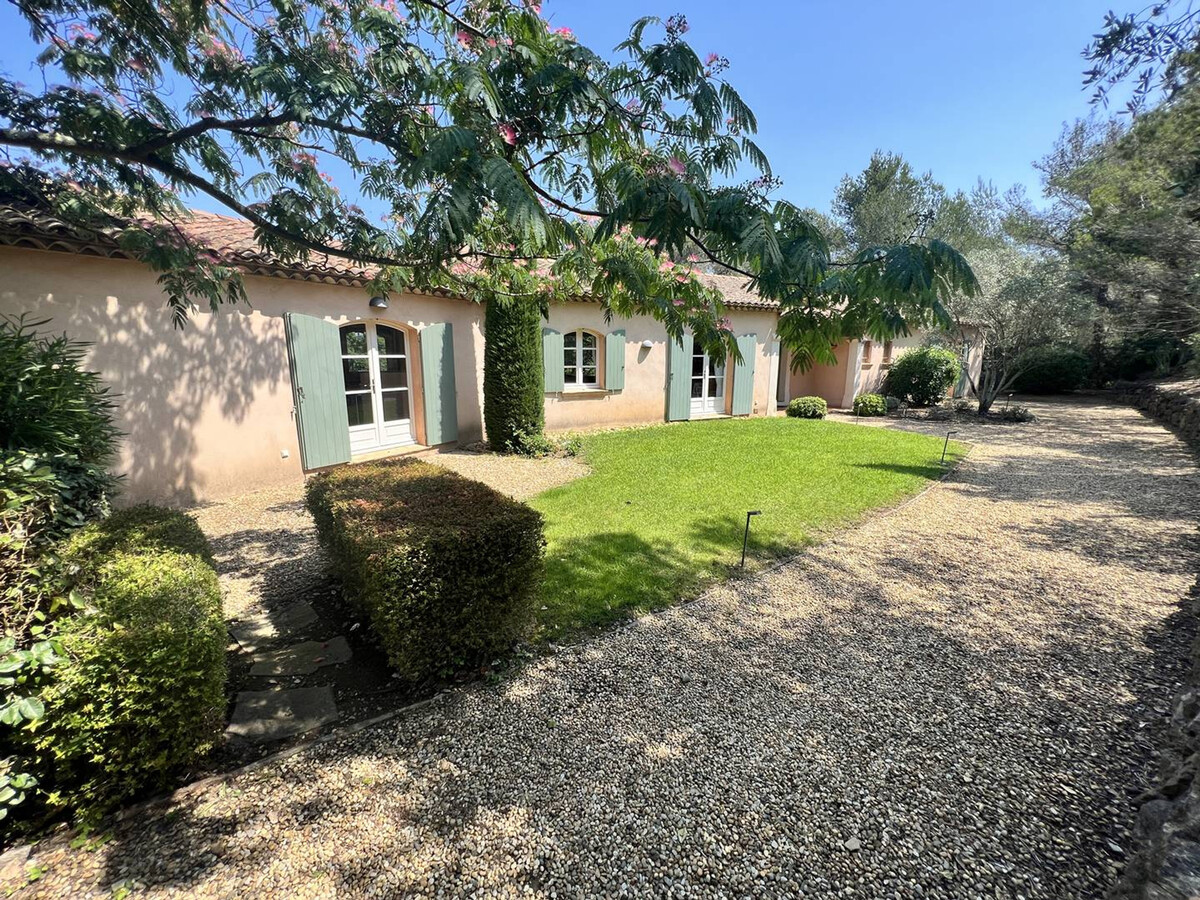 Villa 180m² piscine privée, vue Maures à Gassin - Photo 6