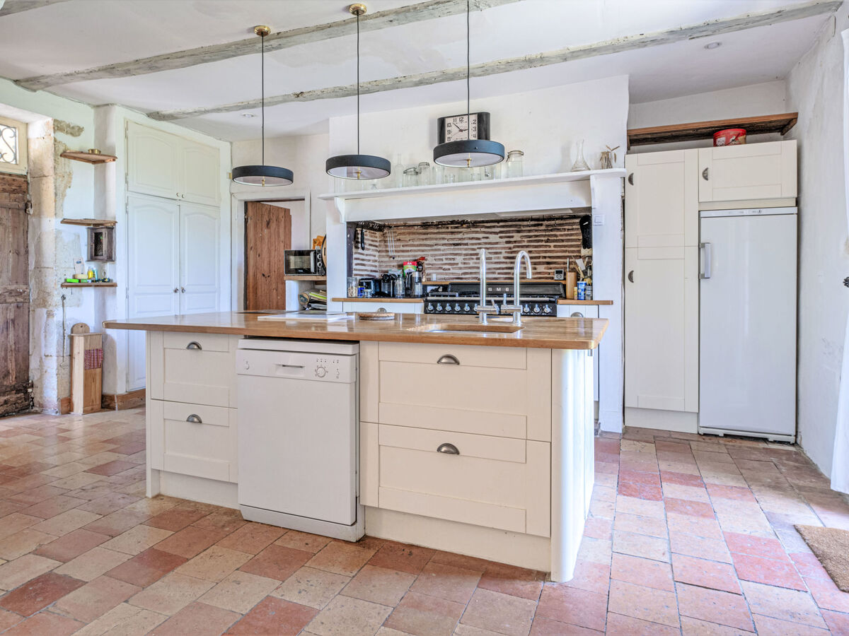 Larroque Haute – Gîte 9 pers. avec piscine à Bourlens - Photo 8