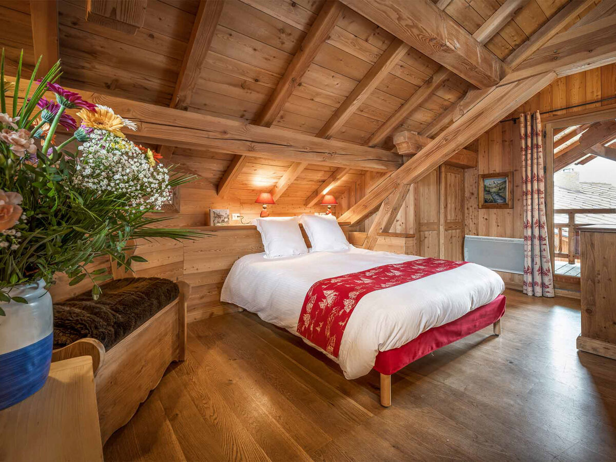 Chalet Lièvre Blanc – 7 chambres, spa et ski à 100 m - Photo 9