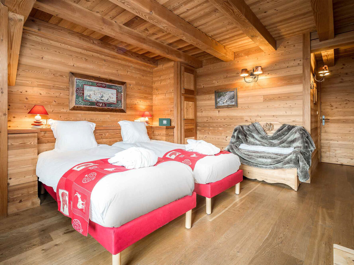 Chalet Lièvre Blanc – 7 chambres, spa et ski à 100 m - Photo 16