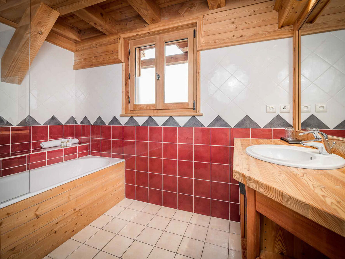 Chalet Lièvre Blanc – 7 chambres, spa et ski à 100 m - Photo 19