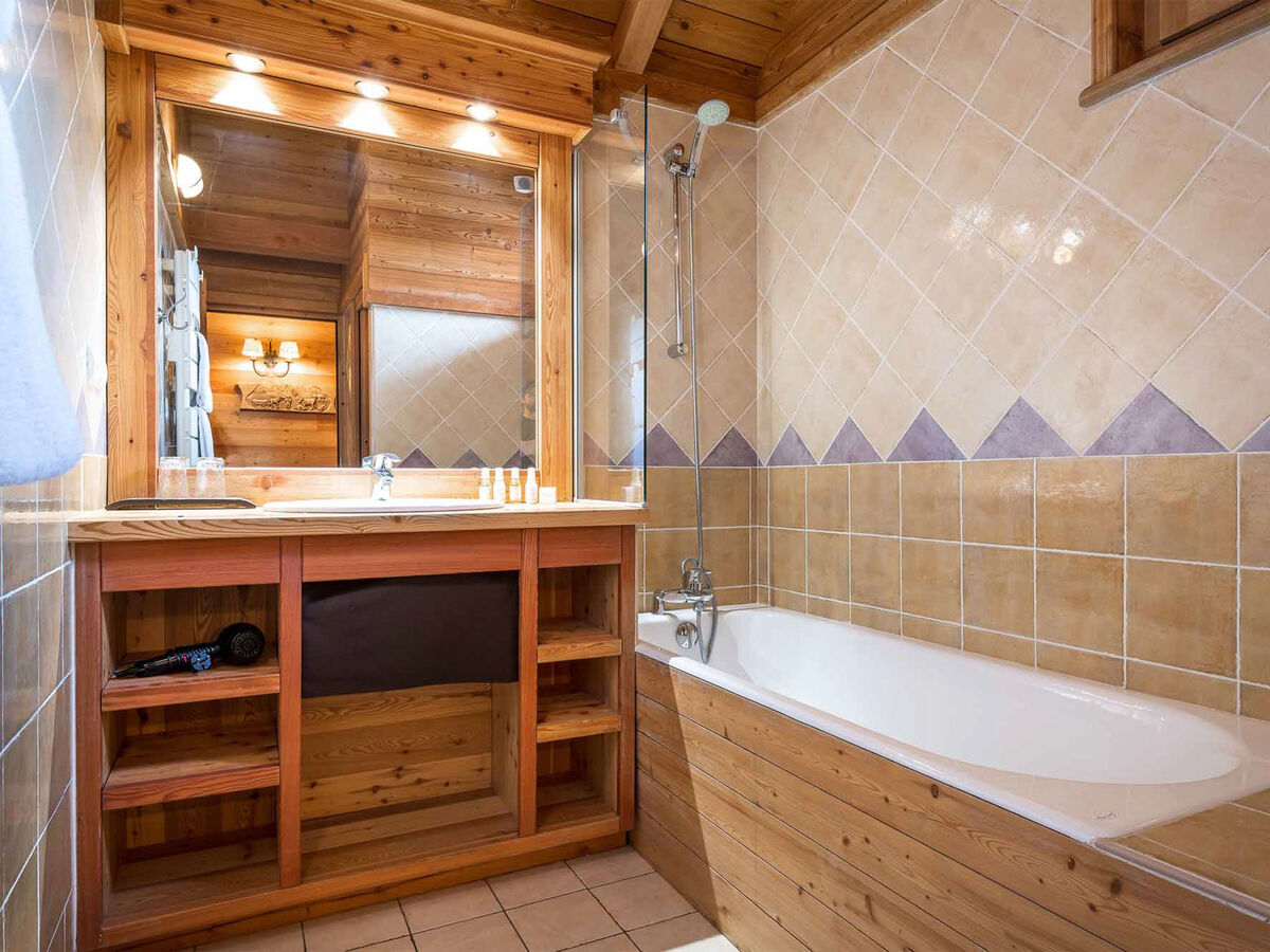 Chalet Lièvre Blanc – 7 chambres, spa et ski à 100 m - Photo 21