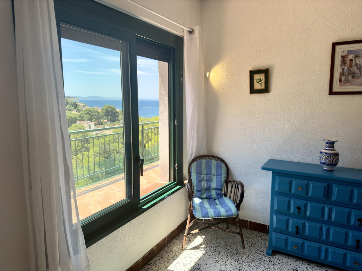 Appartement 6 pers. à 140m de la plage, terrasse vue mer - Photo 9