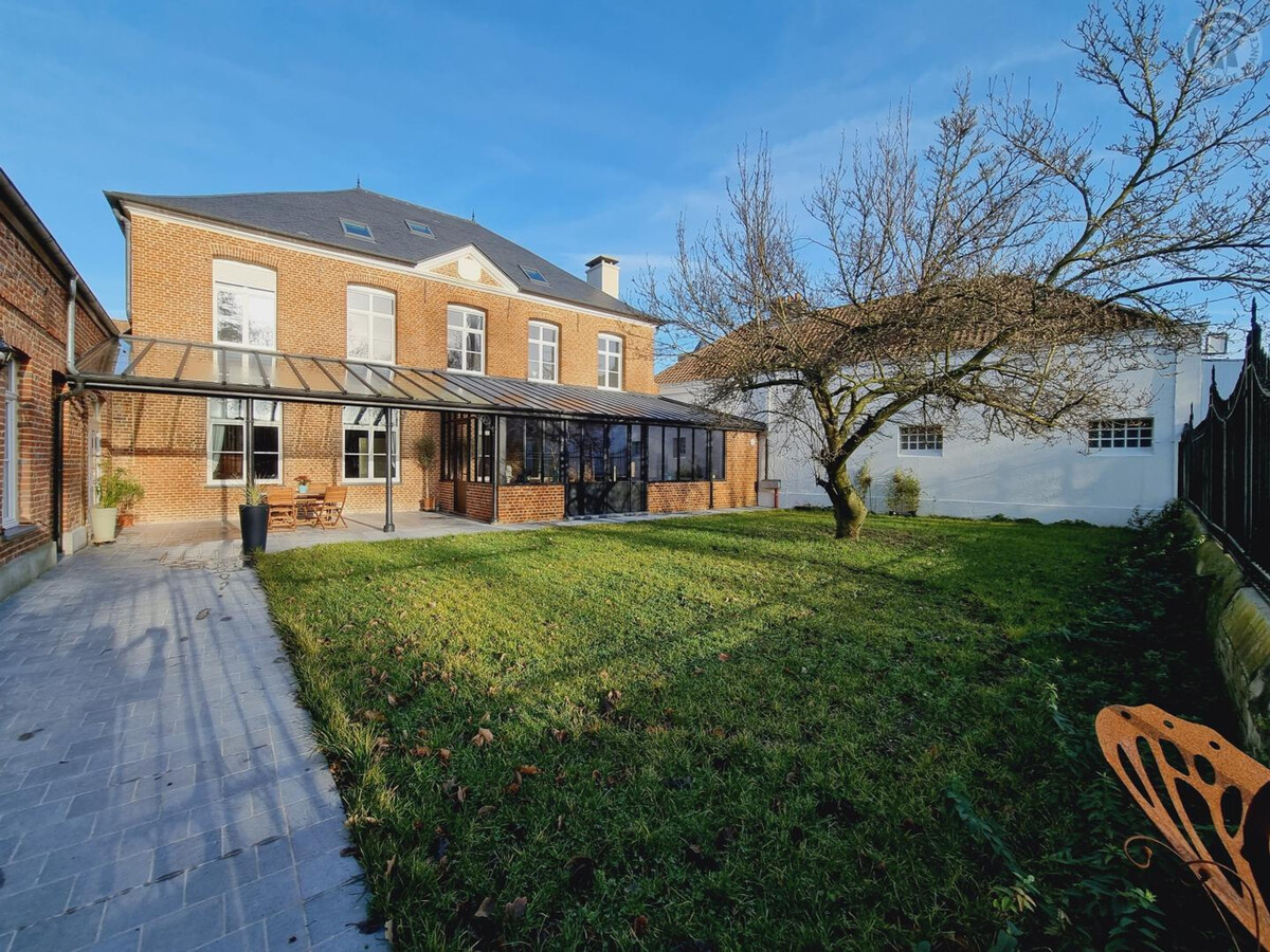 Louez une Maison de Maître pour 11 Pers. à Arneke - Jardin, WiFi et Proche Commerces - Photo 4