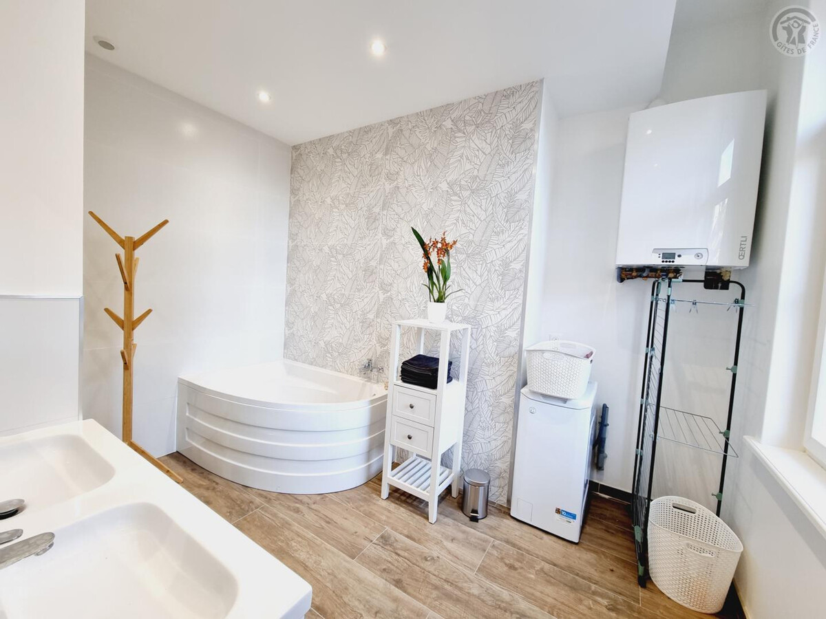 Louez une Maison de Maître pour 11 Pers. à Arneke - Jardin, WiFi et Proche Commerces - Photo 32