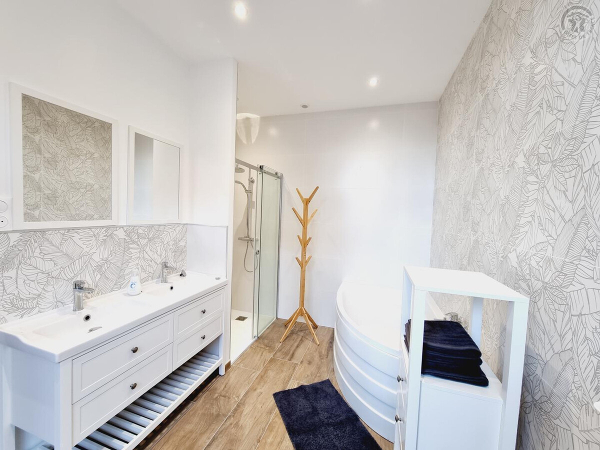 Louez une Maison de Maître pour 11 Pers. à Arneke - Jardin, WiFi et Proche Commerces - Photo 33