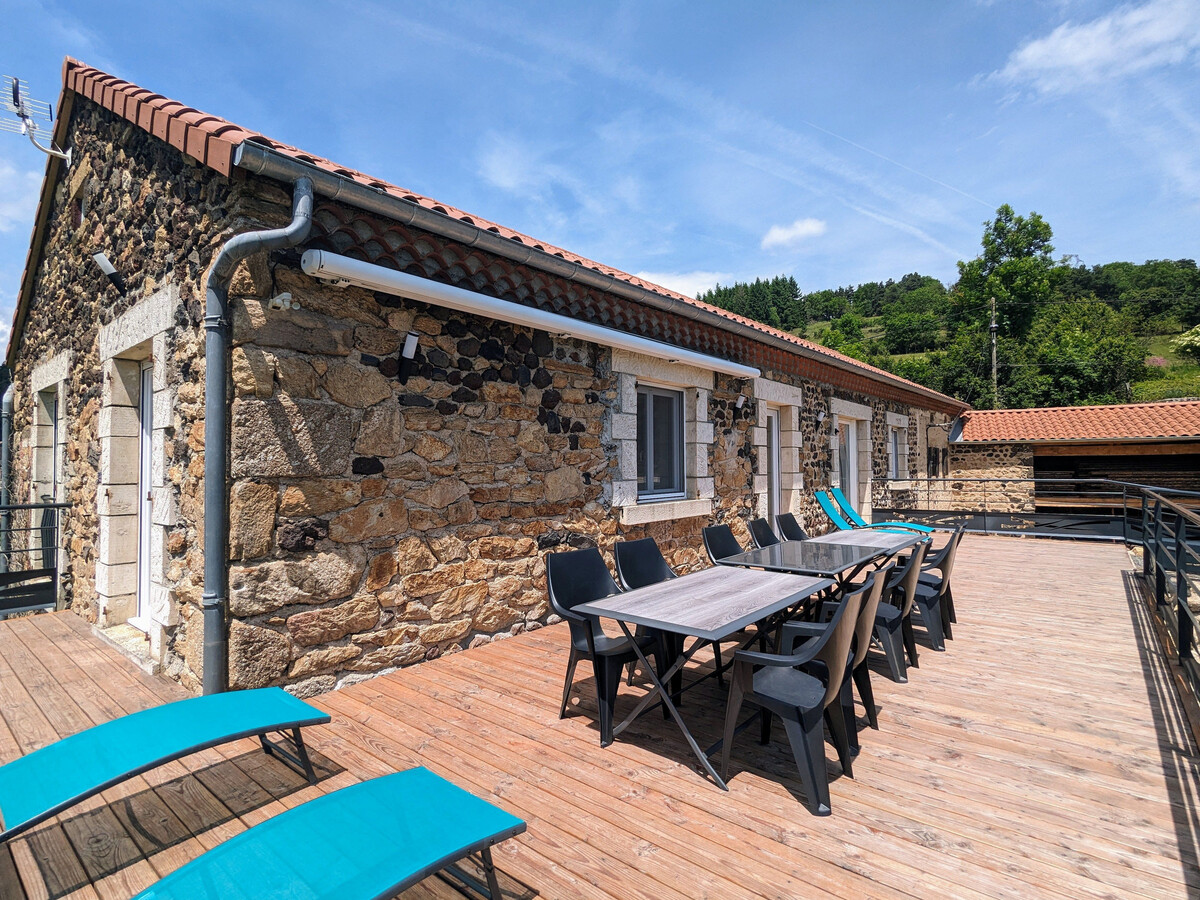 Le Tranquilou : Gîte 10 pers. rénové, terrain vaste à Saint-Privat-d'Allier - Photo 8