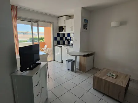 Appartement Bord de Mer - Climatisation, Balcon, Parking et Piscine - Photo 3