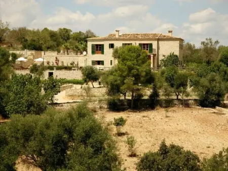 Villa 6 chambres à Petra : piscine privée, 300m² pour 12 : photo 4