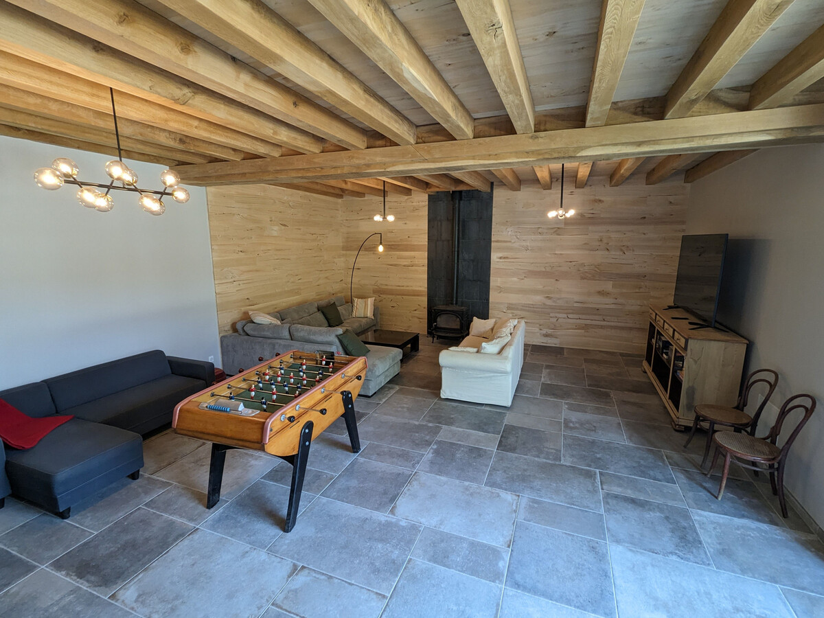 Gîte 10 pers., piscine chauffée et rivière à Aulnay-la-Rivière - Photo 12