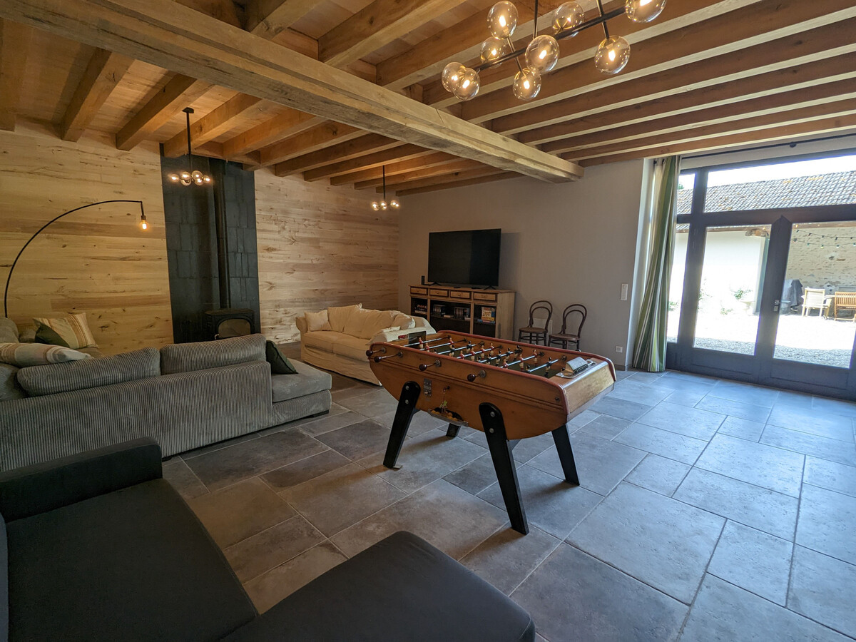 Gîte 10 pers., piscine chauffée et rivière à Aulnay-la-Rivière - Photo 13
