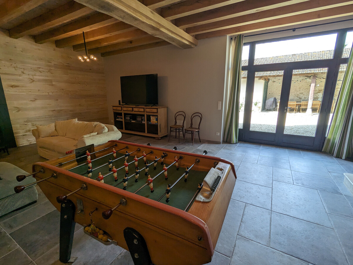 Gîte 10 pers., piscine chauffée et rivière à Aulnay-la-Rivière - Photo 17