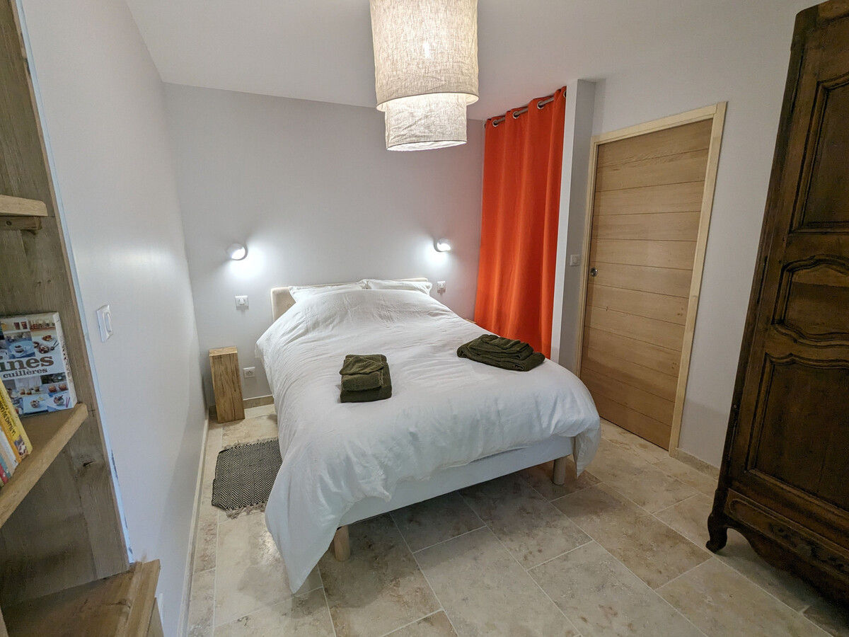Gîte 10 pers., piscine chauffée et rivière à Aulnay-la-Rivière - Photo 31