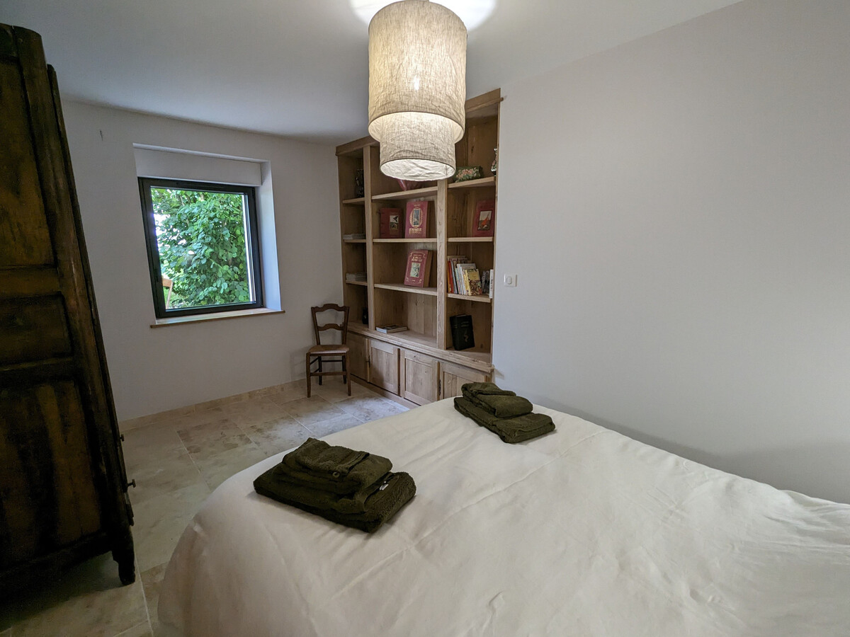 Gîte 10 pers., piscine chauffée et rivière à Aulnay-la-Rivière - Photo 34