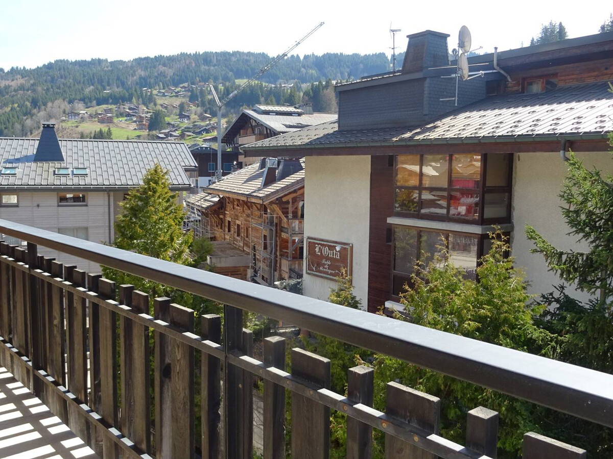 Appartement 2 pièces aux Gets, balcon vue village - Photo 11