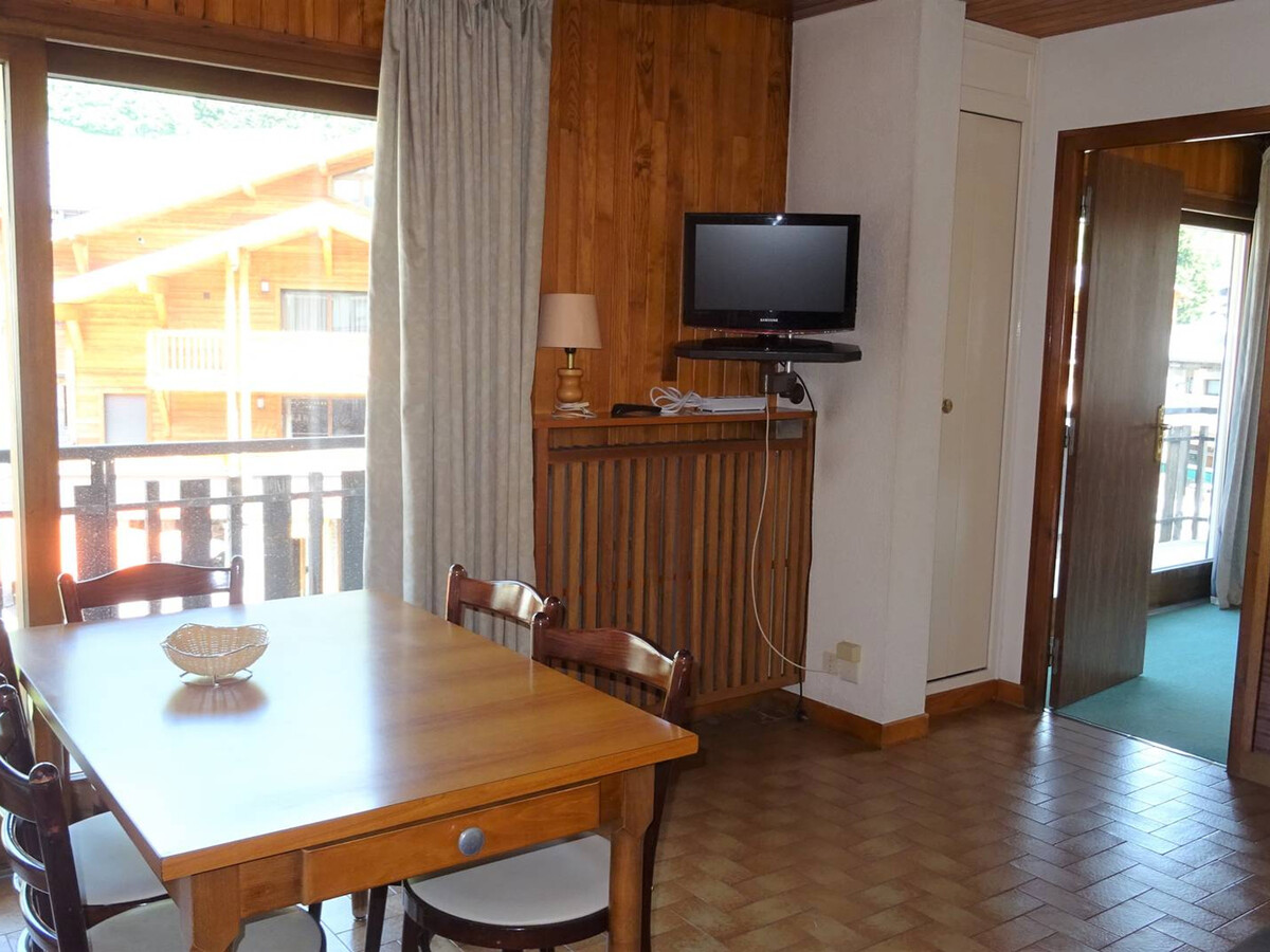 Appartement 2 pièces centre Les Gets, balcon vue village - Photo 2