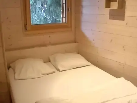 Chalet rénové Les Gets 8 pers, central, 150m commerces, 350m pistes, terrasse sud, parking privé - Photo 17