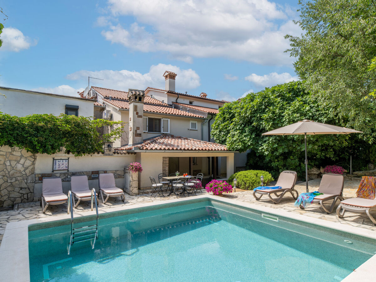 Maison Gianni avec piscine privée à Labin - Photo 1