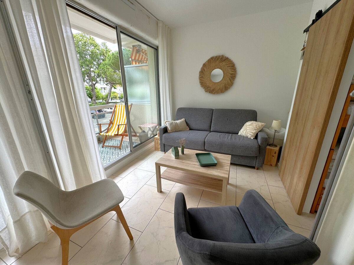 Studio cabine 33m² plage à 50m, terrasse et parking - Photo 1