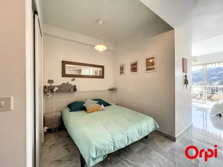 Appartement 34m² vue mer avec piscine à Menton : photo 9