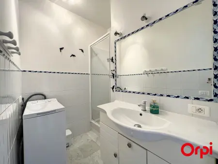 Appartement 34m² vue mer avec piscine à Menton : photo 11