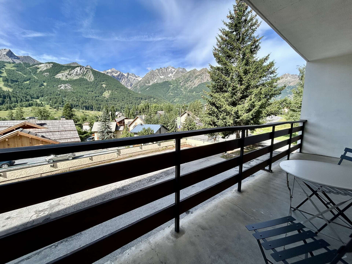 T2 rénové balcon sud, 1 km des pistes au Monêtier - Photo 1