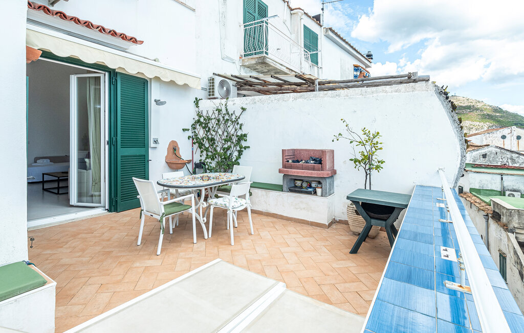 Appartement 4 personnes à Raito - Photo 2