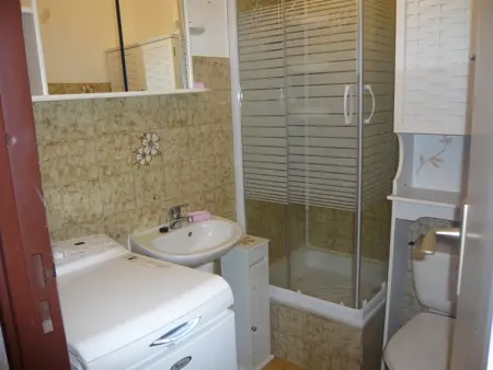 Studio cabine climatisé avec terrasse sud, Port Camargue : photo 10