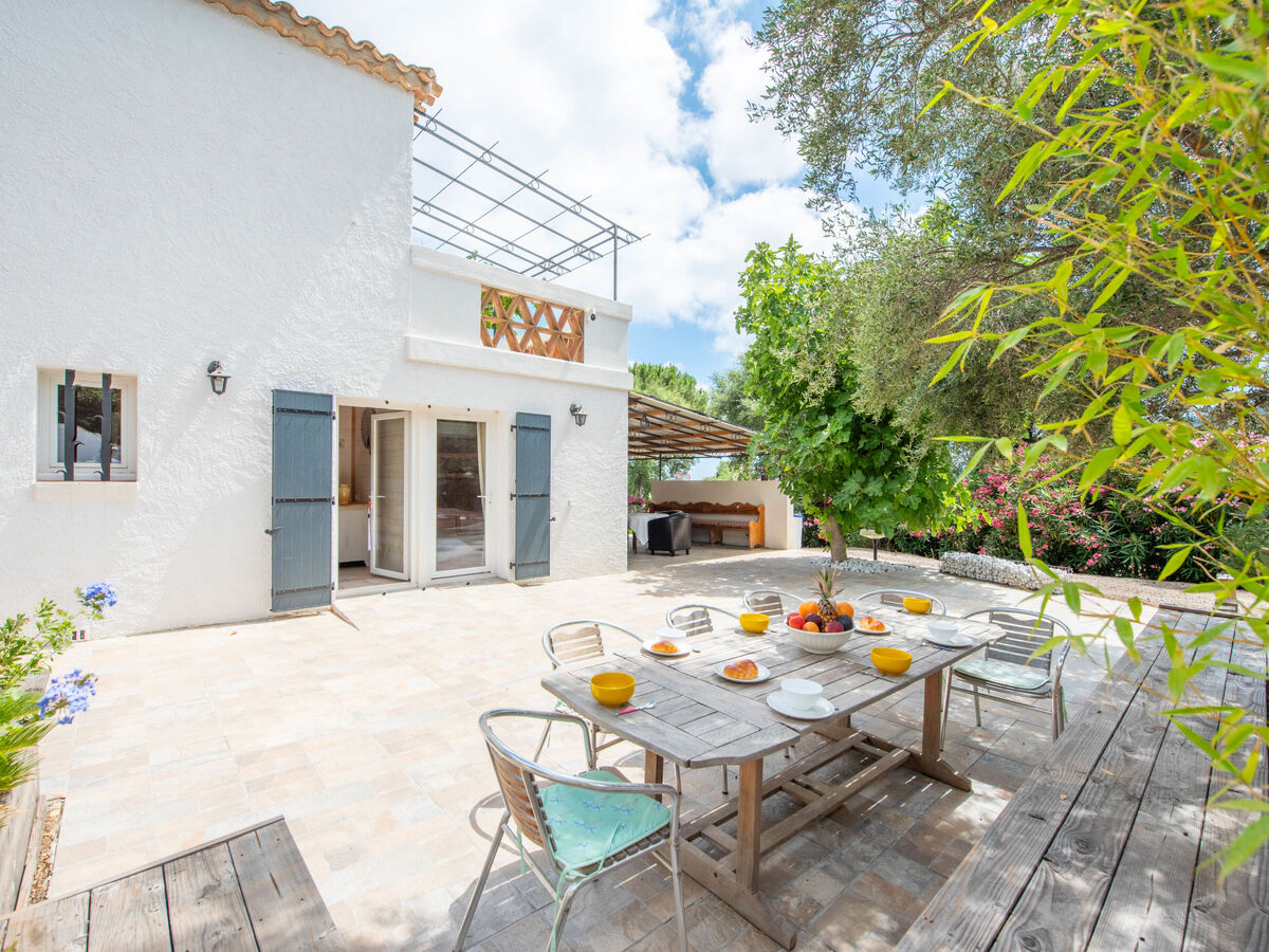 Appartement 3 chambres, terrasse 150 m² à Cavalaire - Photo 1