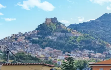 Location Appartement 6 personnes à Santa Lucia del Mela - Photo 7