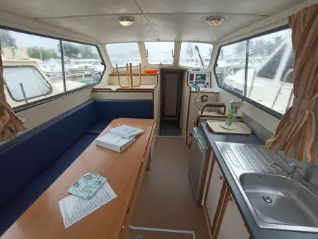 Bateau Triton 1050 : 8 pers à Pontailler-sur-Saône : photo 7