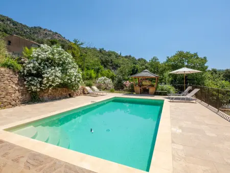 Les Glycines, gîte 8 pers. avec piscine à La Garde Freinet : photo 18