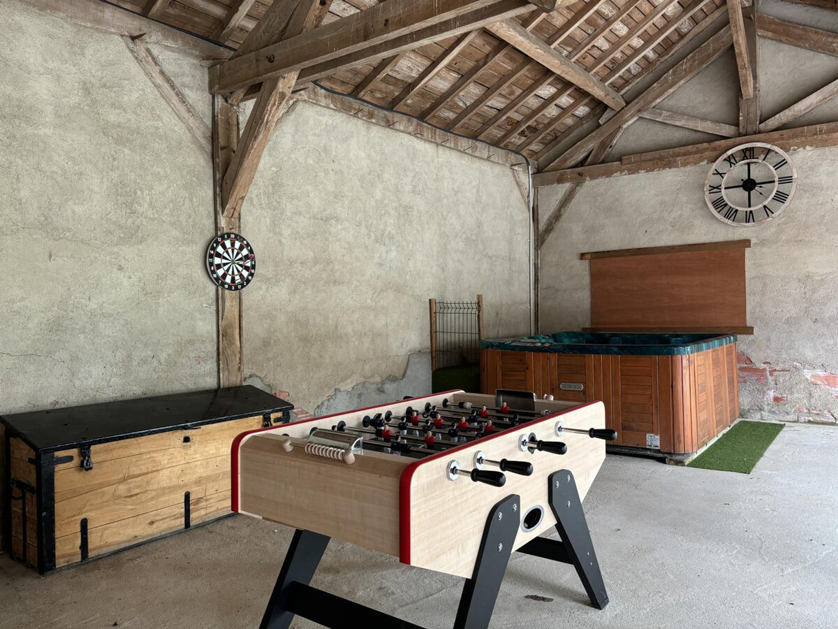Maison Bourgeoise 1830 avec spa, parc et jeux à Jaligny - Photo 35