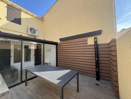Villa T3 rénovée climatisée, piscine, proche plage et commerces - Photo 7