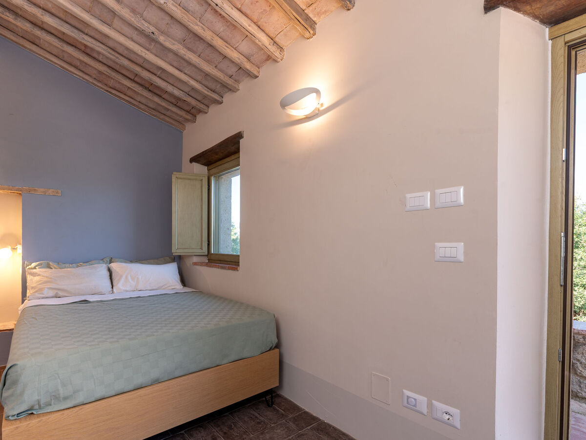Maison rénovée éco-responsable avec piscine, Sassofortino - Photo 20