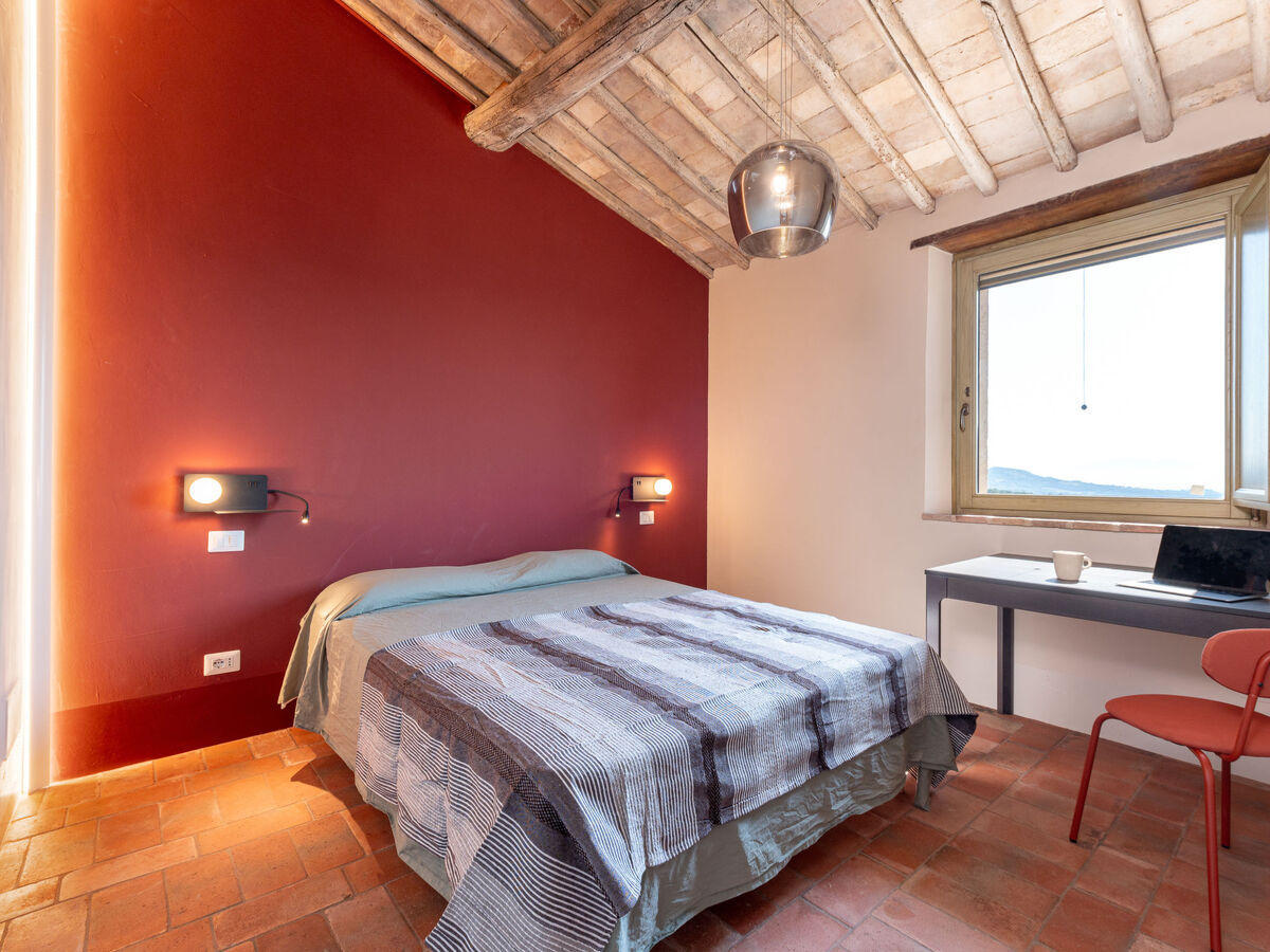 Maison rénovée éco-responsable avec piscine, Sassofortino - Photo 26