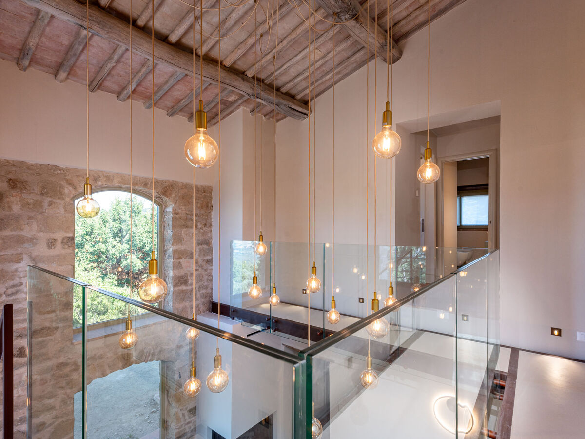 Maison rénovée éco-responsable avec piscine, Sassofortino - Photo 28
