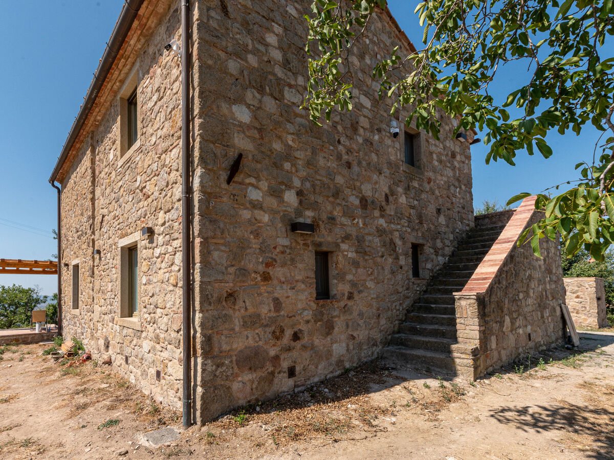 Maison rénovée éco-responsable avec piscine, Sassofortino - Photo 37