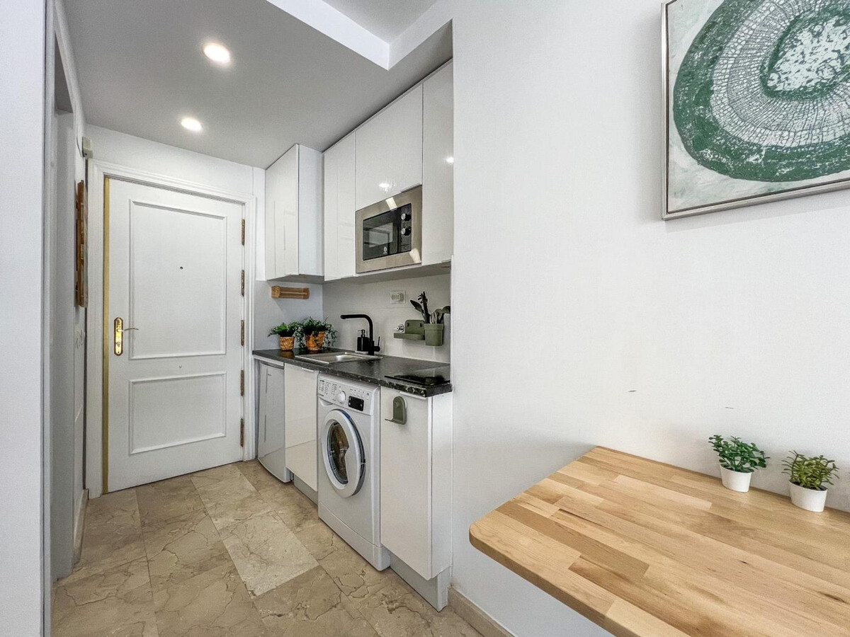 Studio rénové à deux pas de la plage d'Estepona - Photo 15