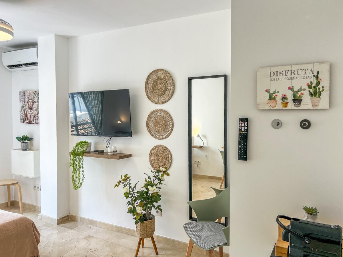 Studio rénové à deux pas de la plage d'Estepona - Photo 18