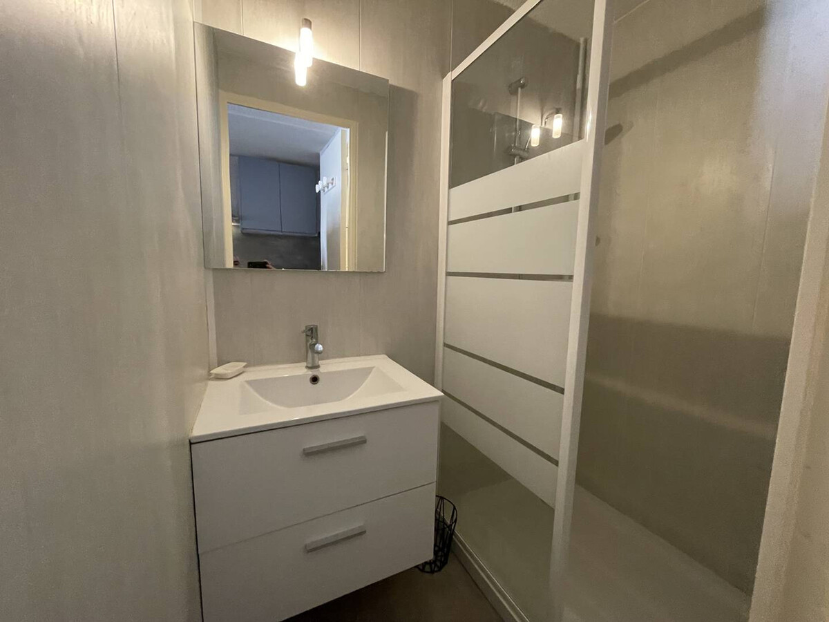 Studio mezzanine climatisé 4 pers., 900m plage, parking - Photo 10