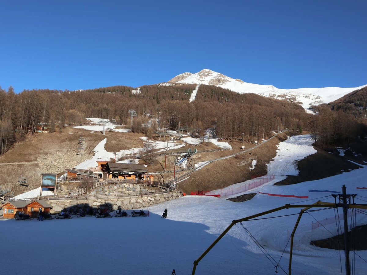 Studio 4 pers. aux Orres avec casier à ski et vue pistes - Photo 8