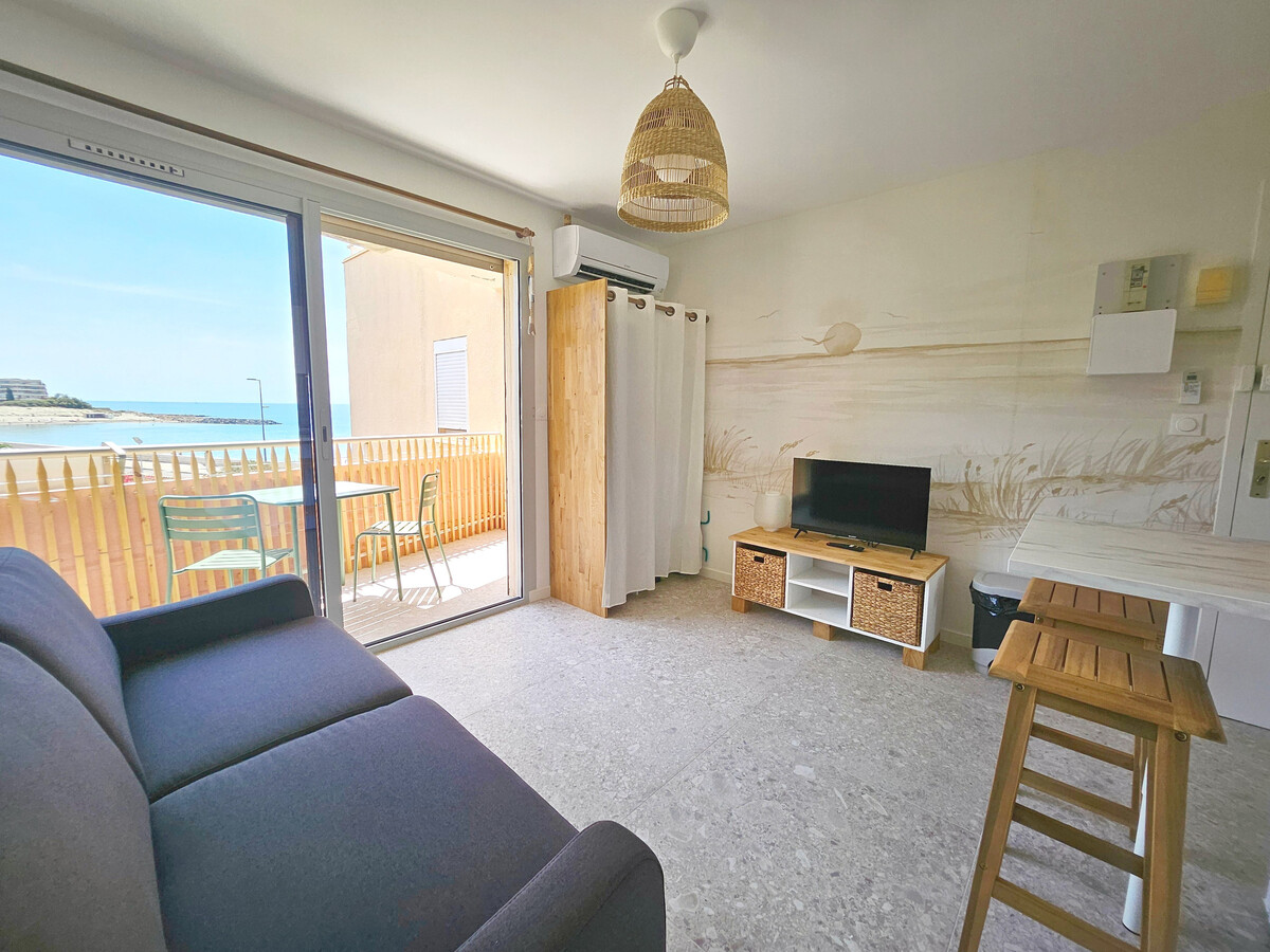 Studio vue mer refait 2024 avec terrasse à Sète - Photo 9