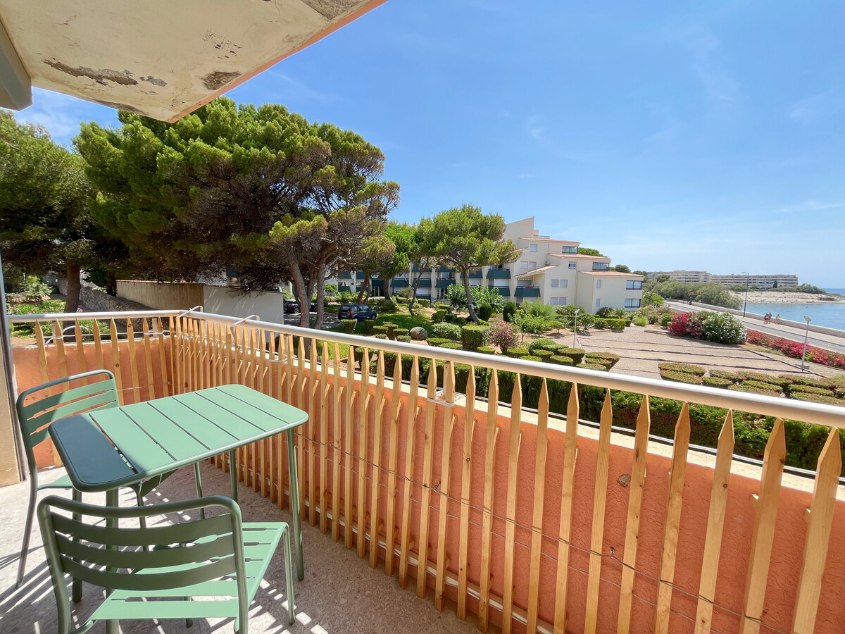 Studio vue mer refait 2024 avec terrasse à Sète - Photo 13