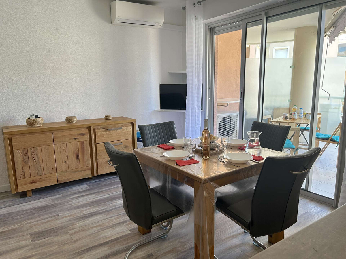 Appartement avec terrasse à 50m de la plage, Fréjus - Photo 4