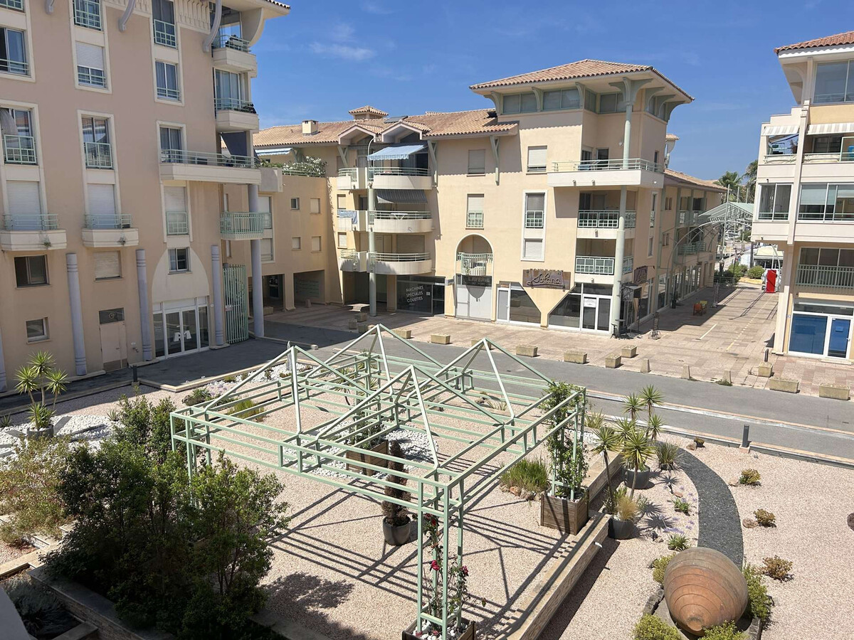 Appartement avec terrasse à 50m de la plage, Fréjus - Photo 12