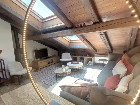 Penthouse 4 chambres aux Gets, vue Vieux Village : photo 2