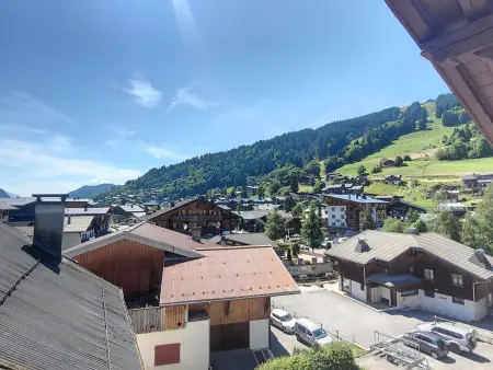 Penthouse 4 chambres aux Gets, vue Vieux Village : photo 15